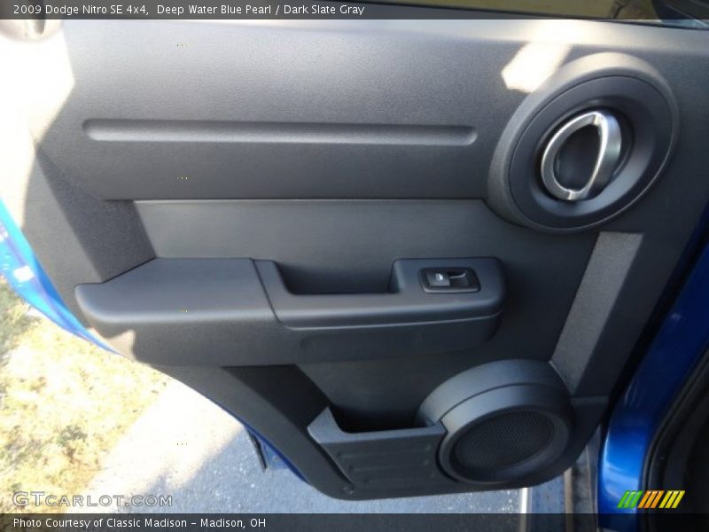 Deep Water Blue Pearl / Dark Slate Gray 2009 Dodge Nitro SE 4x4