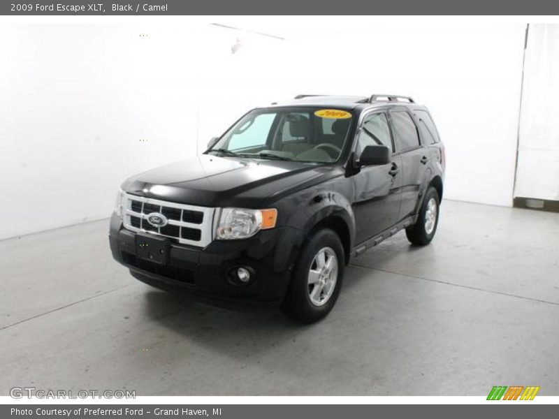 Black / Camel 2009 Ford Escape XLT