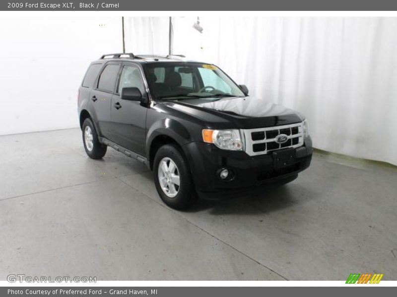 Black / Camel 2009 Ford Escape XLT