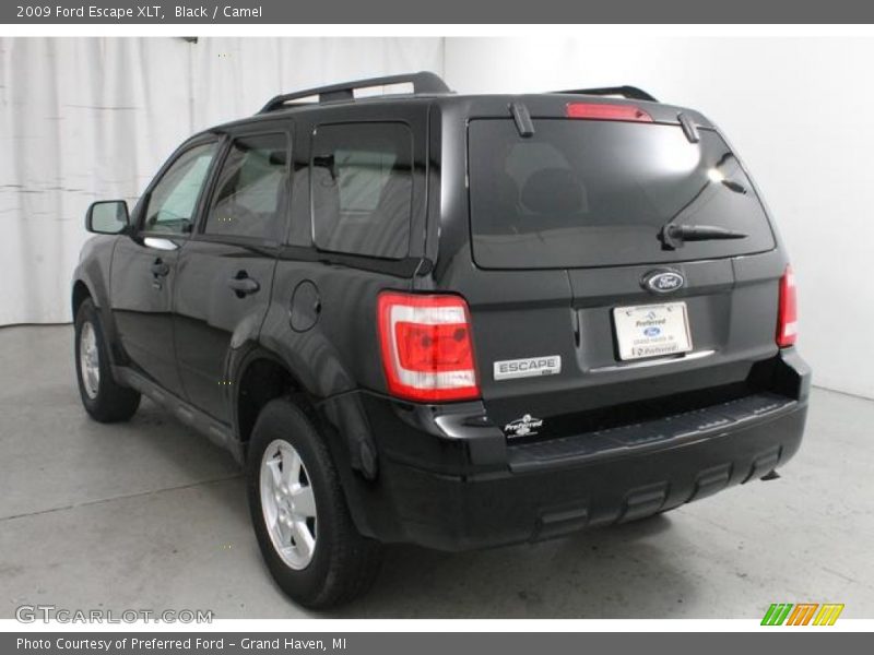 Black / Camel 2009 Ford Escape XLT