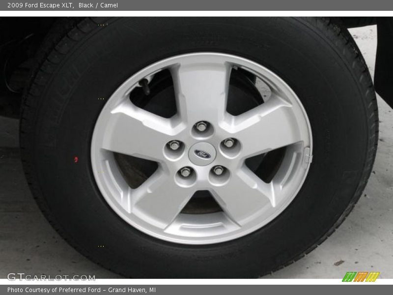 Black / Camel 2009 Ford Escape XLT