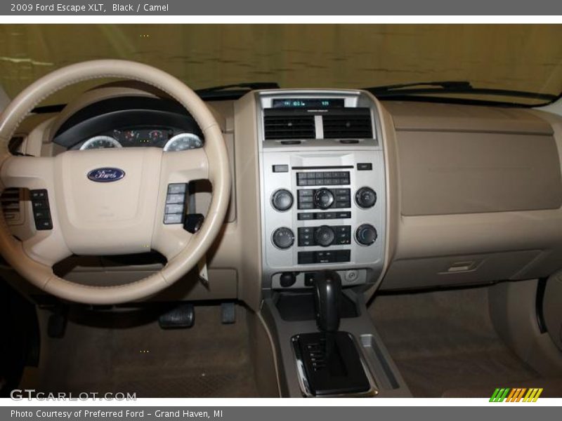 Black / Camel 2009 Ford Escape XLT