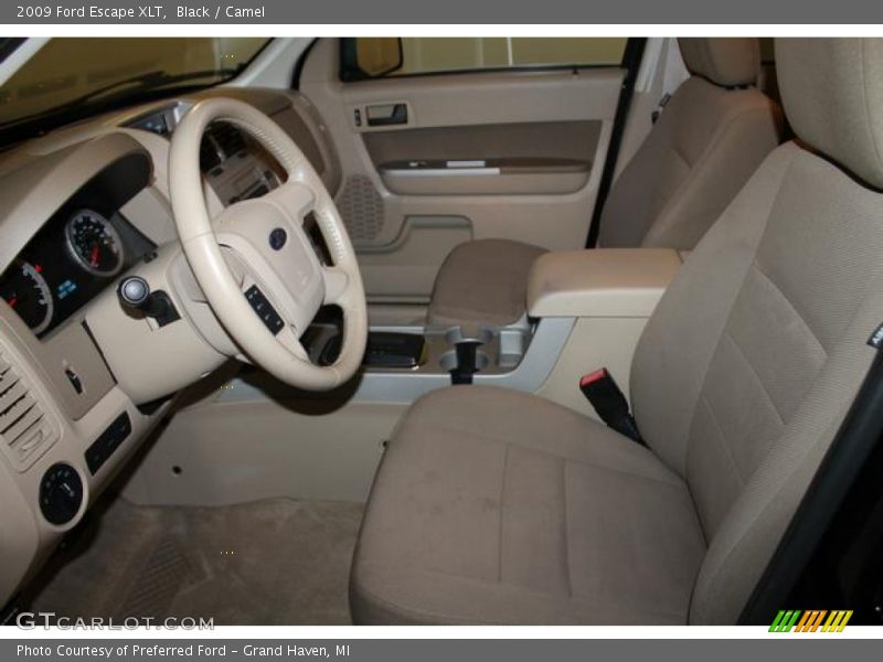 Black / Camel 2009 Ford Escape XLT