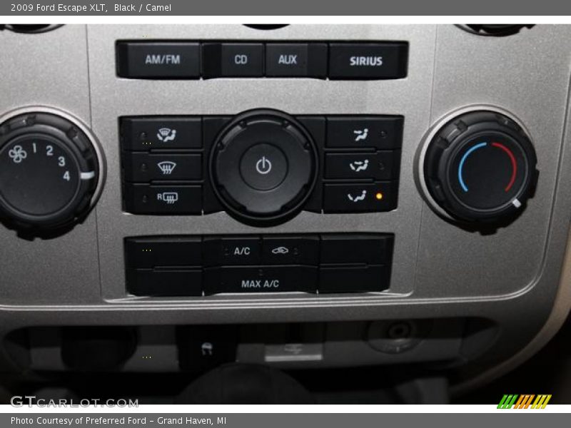 Black / Camel 2009 Ford Escape XLT