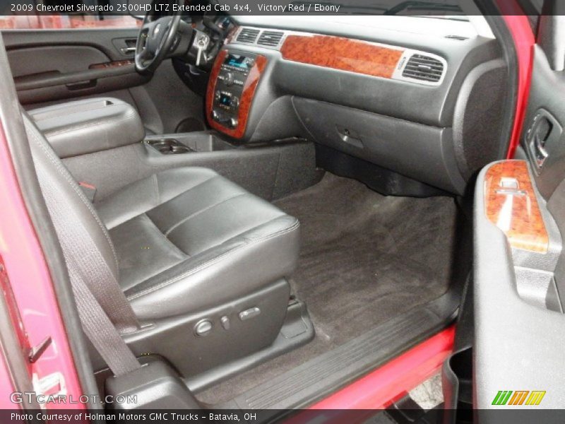 Victory Red / Ebony 2009 Chevrolet Silverado 2500HD LTZ Extended Cab 4x4