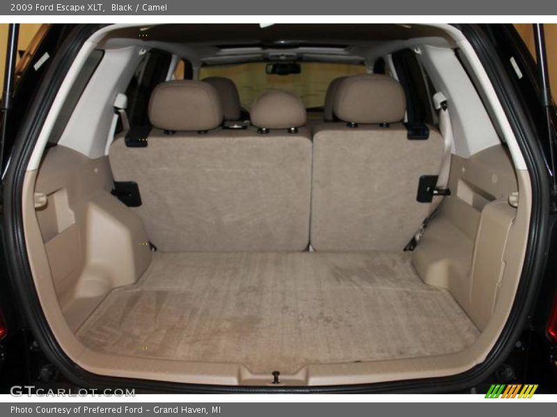 Black / Camel 2009 Ford Escape XLT