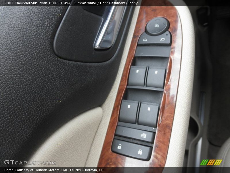 Summit White / Light Cashmere/Ebony 2007 Chevrolet Suburban 1500 LT 4x4