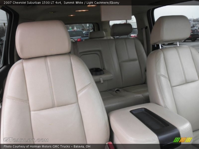 Summit White / Light Cashmere/Ebony 2007 Chevrolet Suburban 1500 LT 4x4