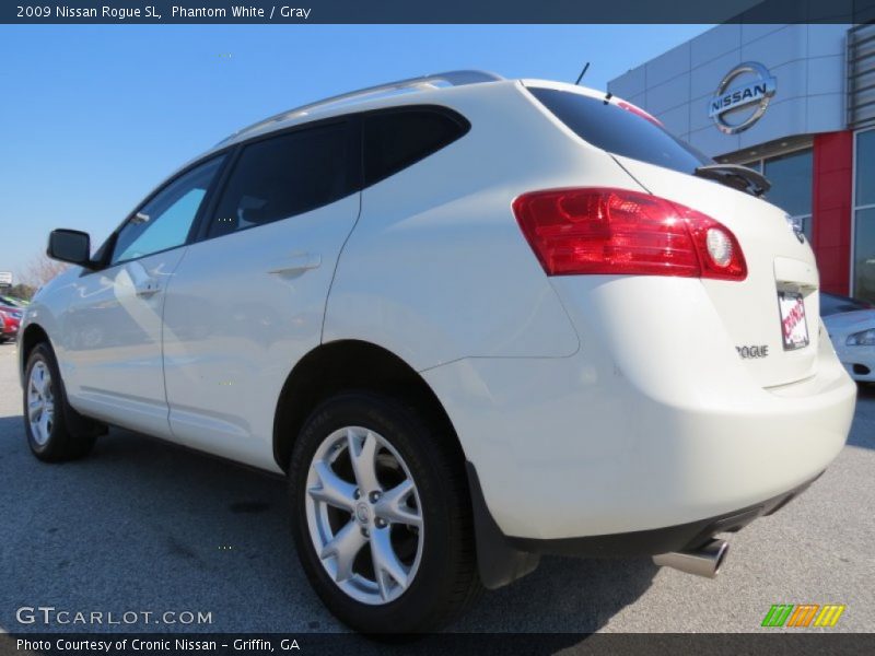 Phantom White / Gray 2009 Nissan Rogue SL