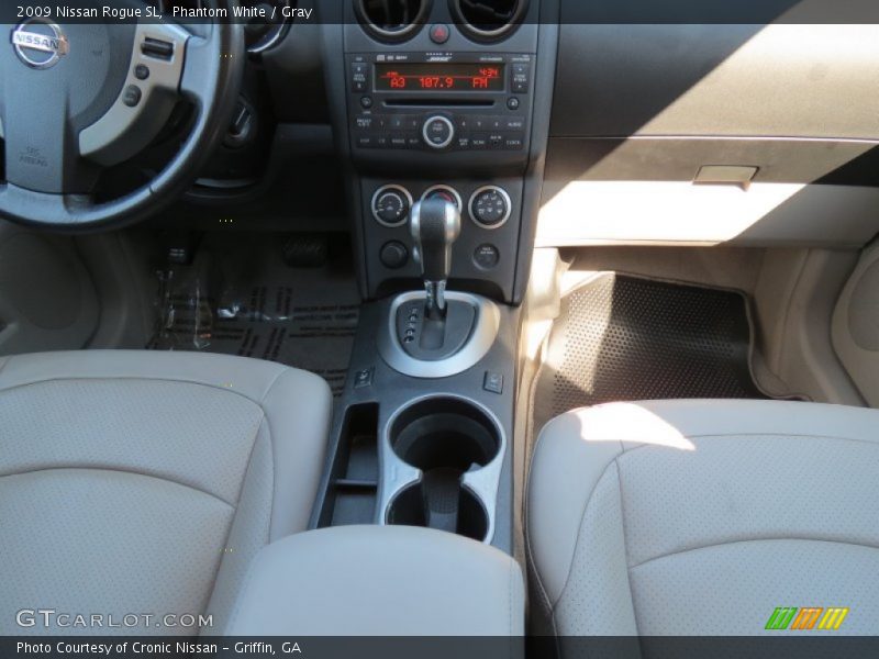 Phantom White / Gray 2009 Nissan Rogue SL