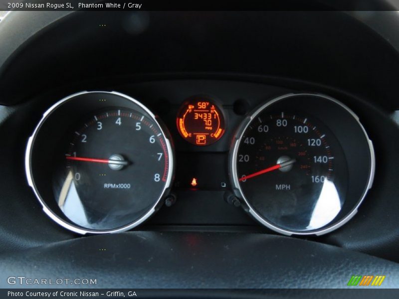 Phantom White / Gray 2009 Nissan Rogue SL