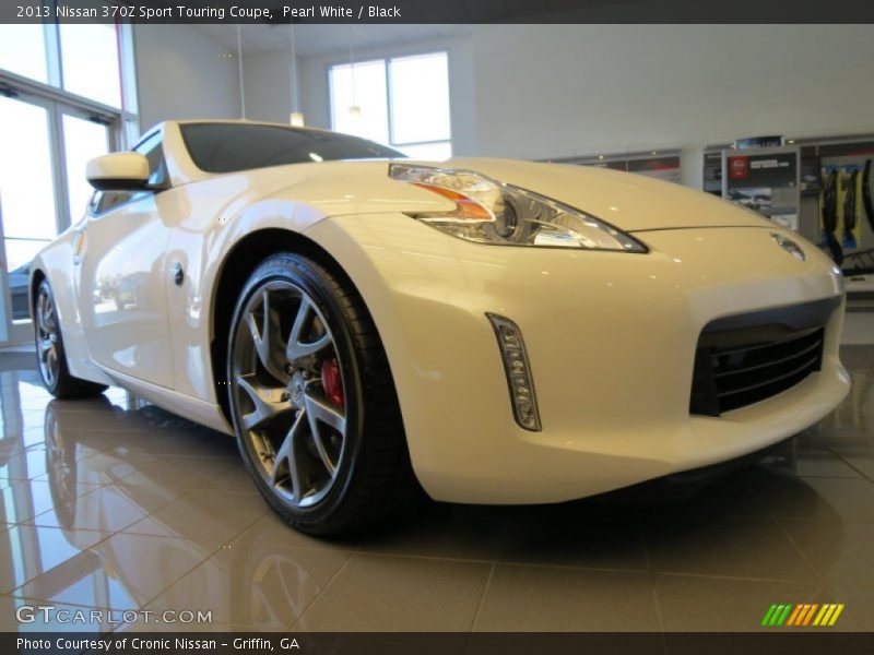 Front 3/4 View of 2013 370Z Sport Touring Coupe