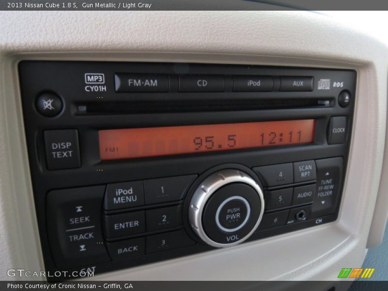 Controls of 2013 Cube 1.8 S