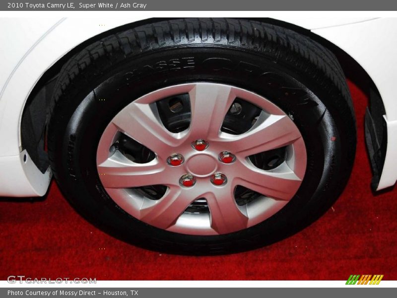 Super White / Ash Gray 2010 Toyota Camry LE