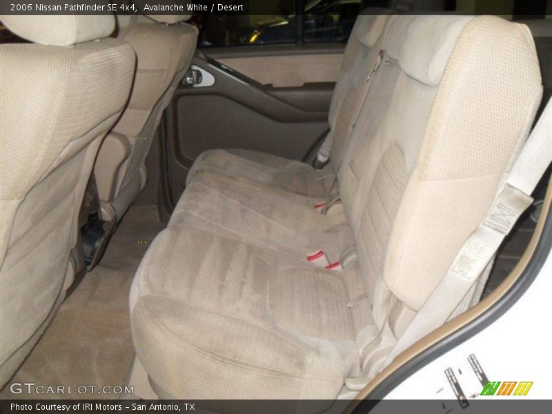 Avalanche White / Desert 2006 Nissan Pathfinder SE 4x4