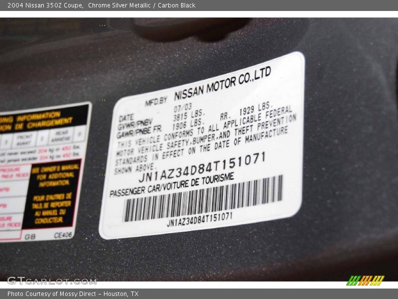 Chrome Silver Metallic / Carbon Black 2004 Nissan 350Z Coupe