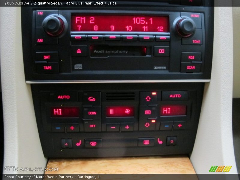 Controls of 2006 A4 3.2 quattro Sedan