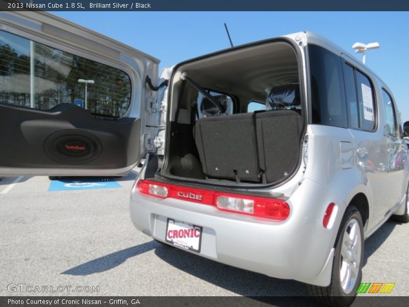 Brilliant Silver / Black 2013 Nissan Cube 1.8 SL