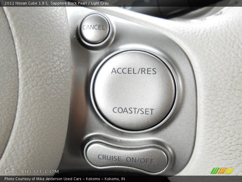 Sapphire Black Pearl / Light Gray 2011 Nissan Cube 1.8 S