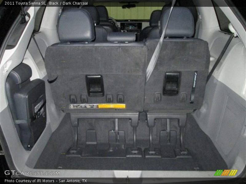 Black / Dark Charcoal 2011 Toyota Sienna SE