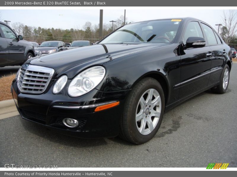 Black / Black 2009 Mercedes-Benz E 320 BlueTEC Sedan