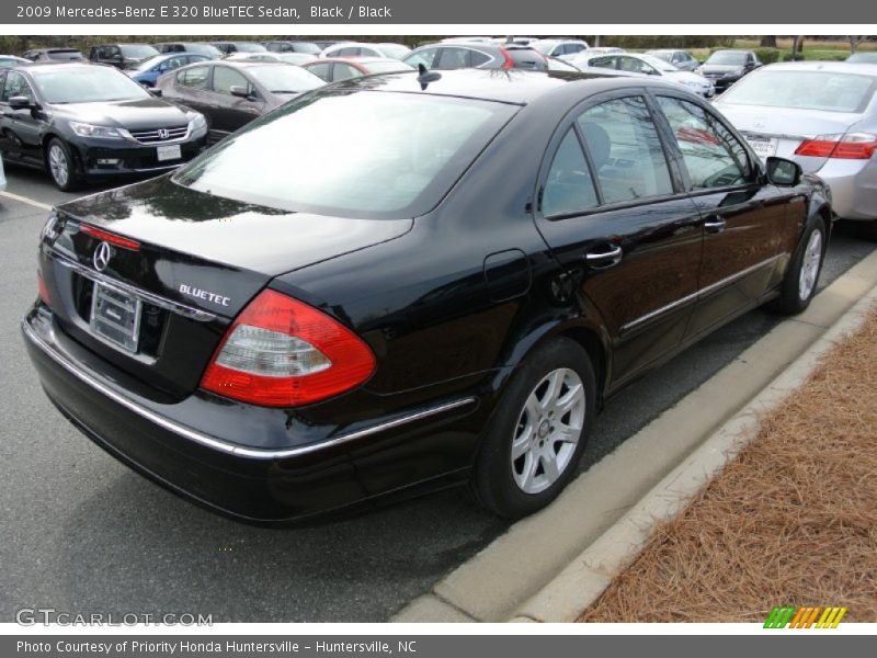 Black / Black 2009 Mercedes-Benz E 320 BlueTEC Sedan