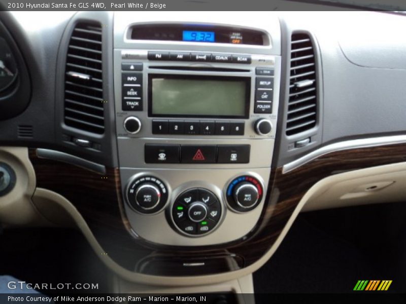 Pearl White / Beige 2010 Hyundai Santa Fe GLS 4WD
