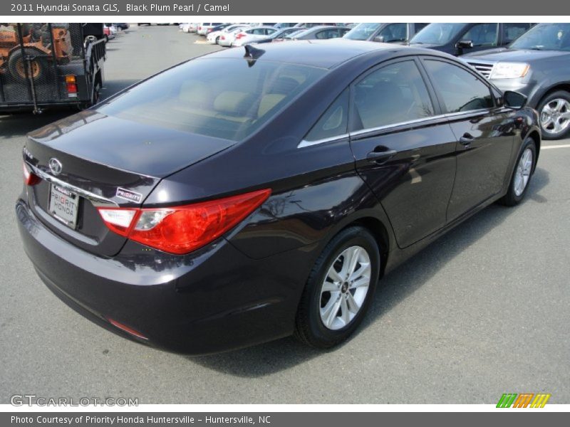 Black Plum Pearl / Camel 2011 Hyundai Sonata GLS