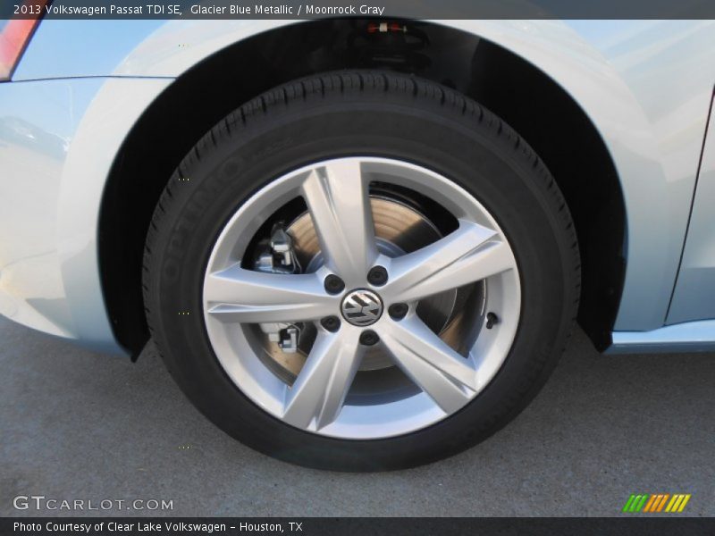 Glacier Blue Metallic / Moonrock Gray 2013 Volkswagen Passat TDI SE