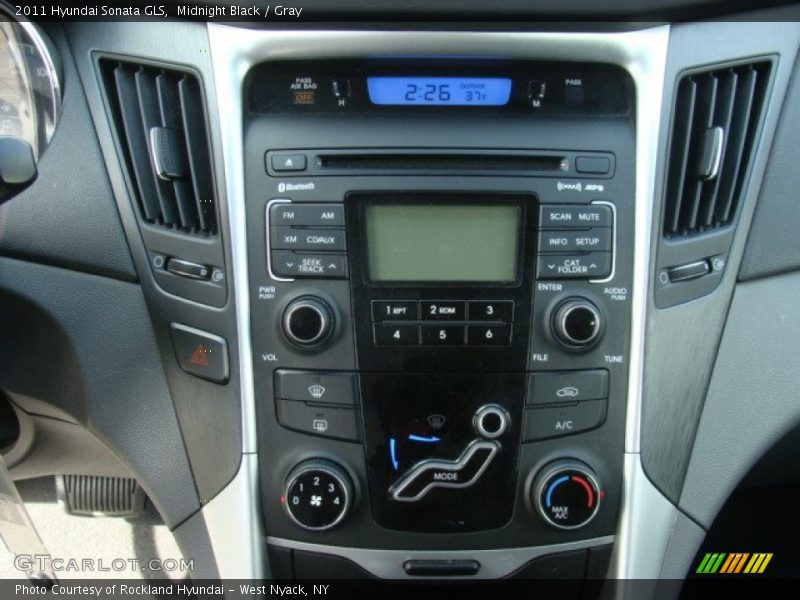 Midnight Black / Gray 2011 Hyundai Sonata GLS