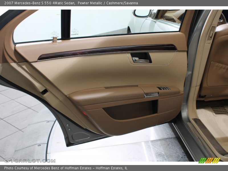 Door Panel of 2007 S 550 4Matic Sedan