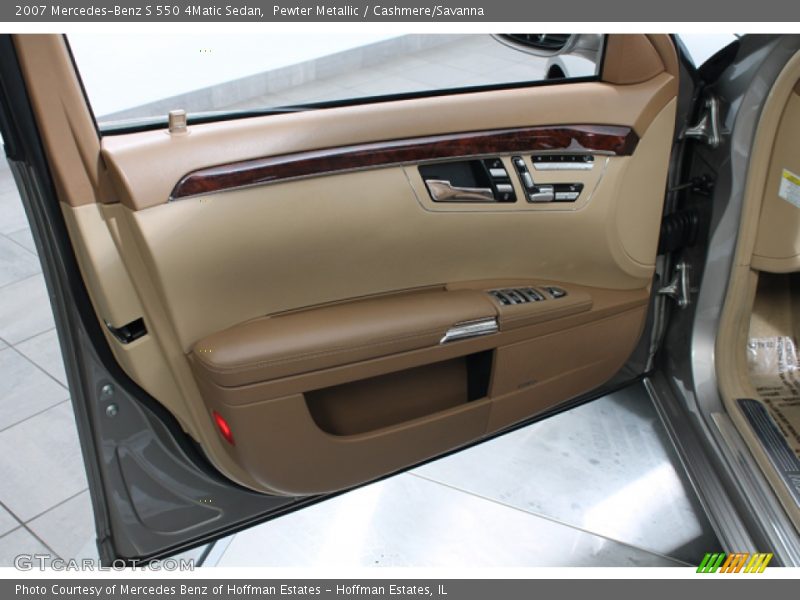 Door Panel of 2007 S 550 4Matic Sedan