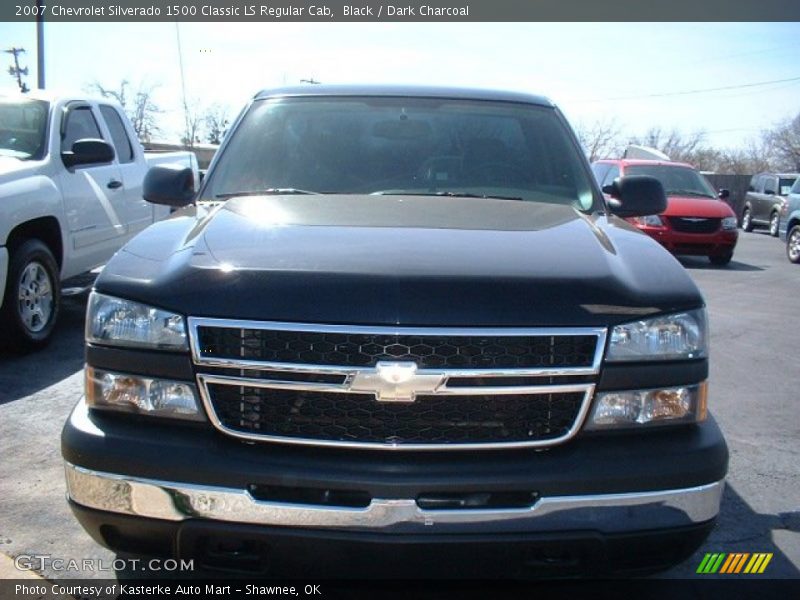 Black / Dark Charcoal 2007 Chevrolet Silverado 1500 Classic LS Regular Cab