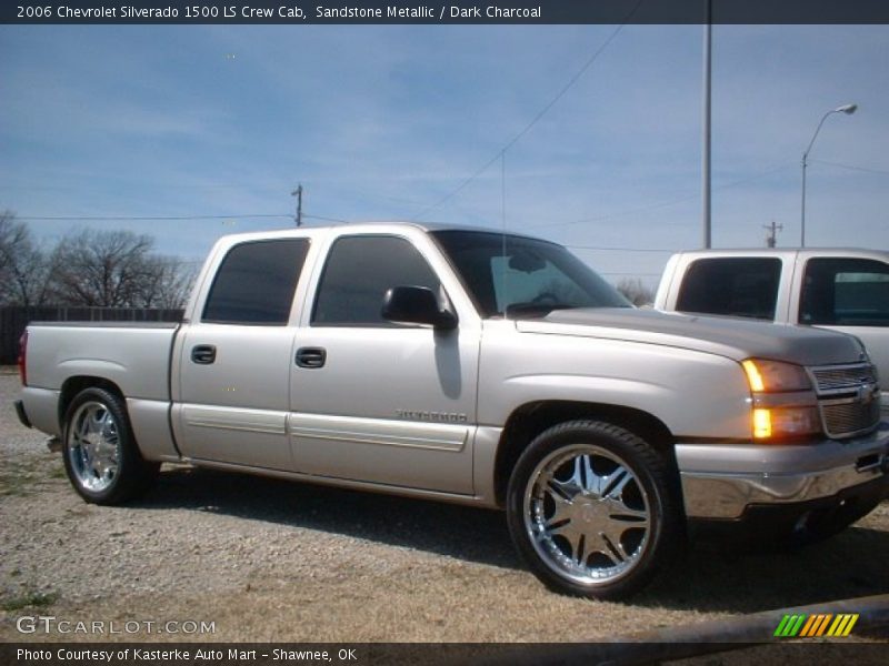 Sandstone Metallic / Dark Charcoal 2006 Chevrolet Silverado 1500 LS Crew Cab