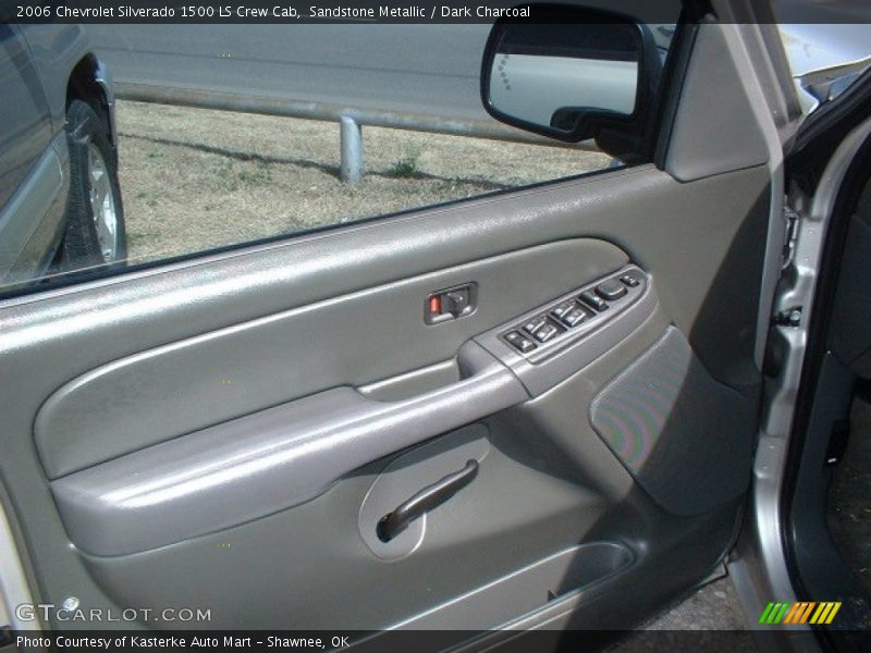Sandstone Metallic / Dark Charcoal 2006 Chevrolet Silverado 1500 LS Crew Cab