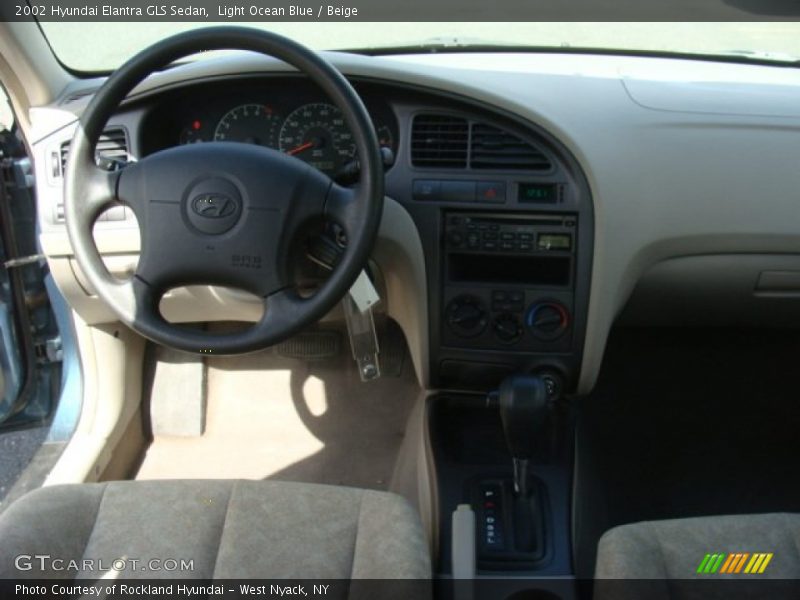 Light Ocean Blue / Beige 2002 Hyundai Elantra GLS Sedan