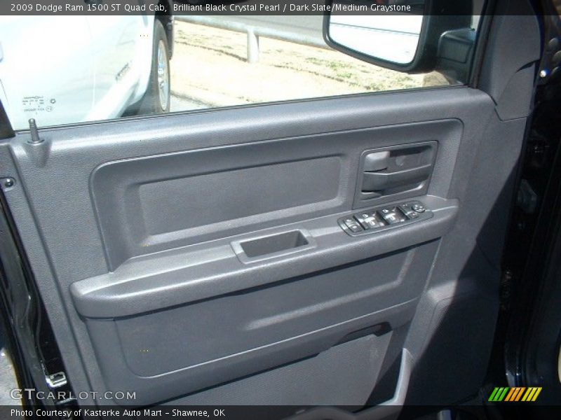 Brilliant Black Crystal Pearl / Dark Slate/Medium Graystone 2009 Dodge Ram 1500 ST Quad Cab