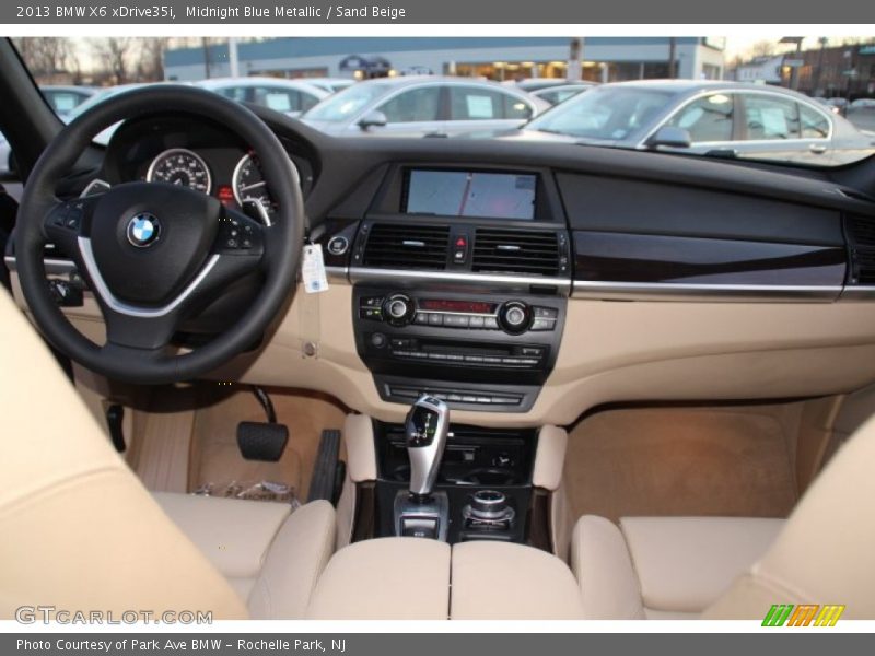 Dashboard of 2013 X6 xDrive35i