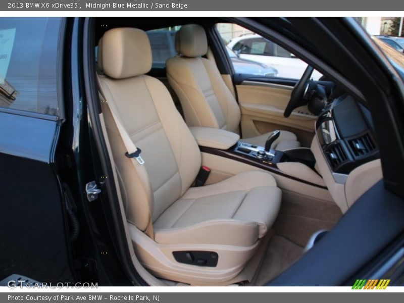 Front Seat of 2013 X6 xDrive35i