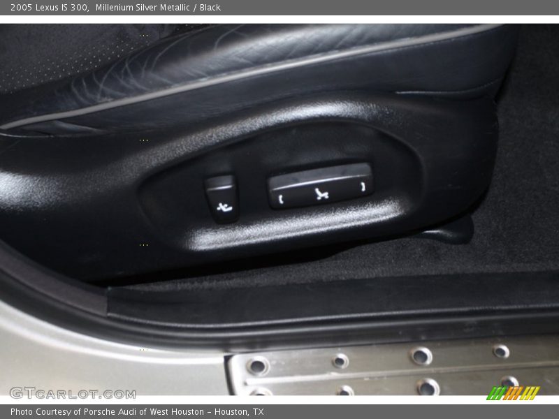 Millenium Silver Metallic / Black 2005 Lexus IS 300