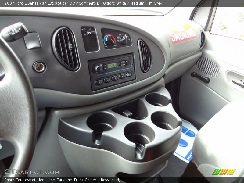 Controls of 2007 E Series Van E350 Super Duty Commercial