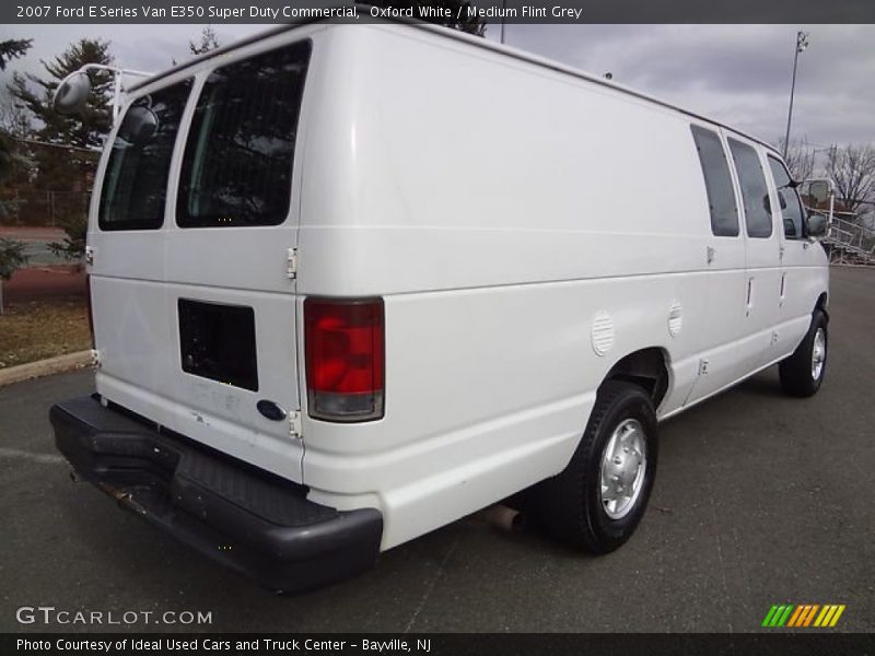 Oxford White / Medium Flint Grey 2007 Ford E Series Van E350 Super Duty Commercial
