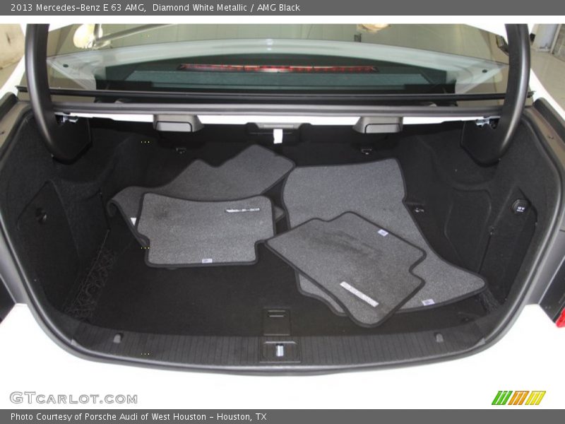  2013 E 63 AMG Trunk