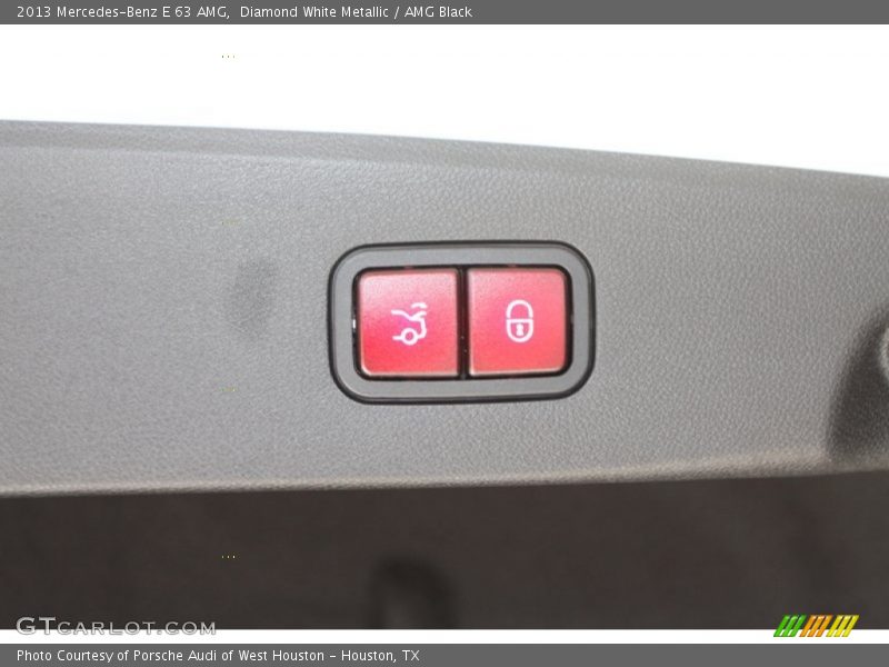 Diamond White Metallic / AMG Black 2013 Mercedes-Benz E 63 AMG