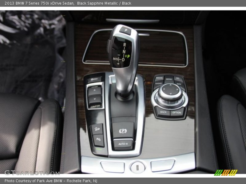  2013 7 Series 750i xDrive Sedan 8 Speed Automatic Shifter