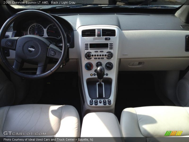 Dashboard of 2005 Equinox LT AWD