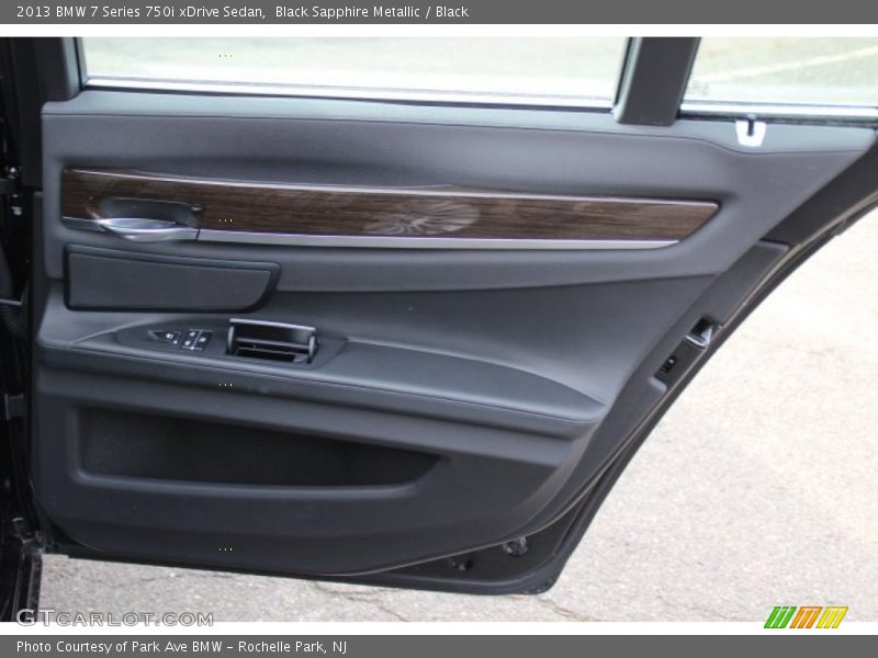 Door Panel of 2013 7 Series 750i xDrive Sedan