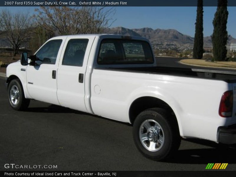 Oxford White / Medium Flint 2007 Ford F350 Super Duty XL Crew Cab