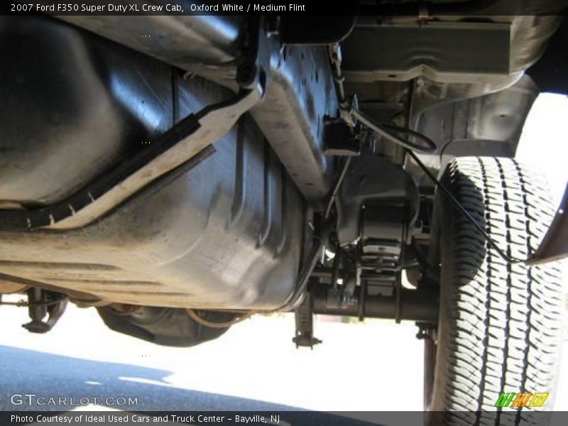 Undercarriage of 2007 F350 Super Duty XL Crew Cab
