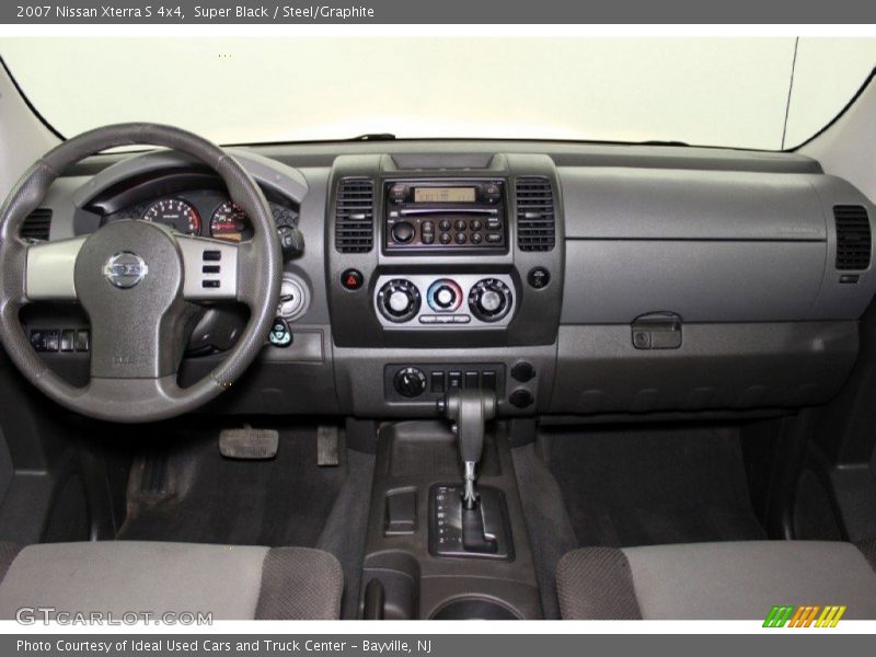 Dashboard of 2007 Xterra S 4x4